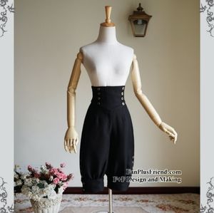 NEW - Steampunk / Vintage Western Capris / Long Shorts - M